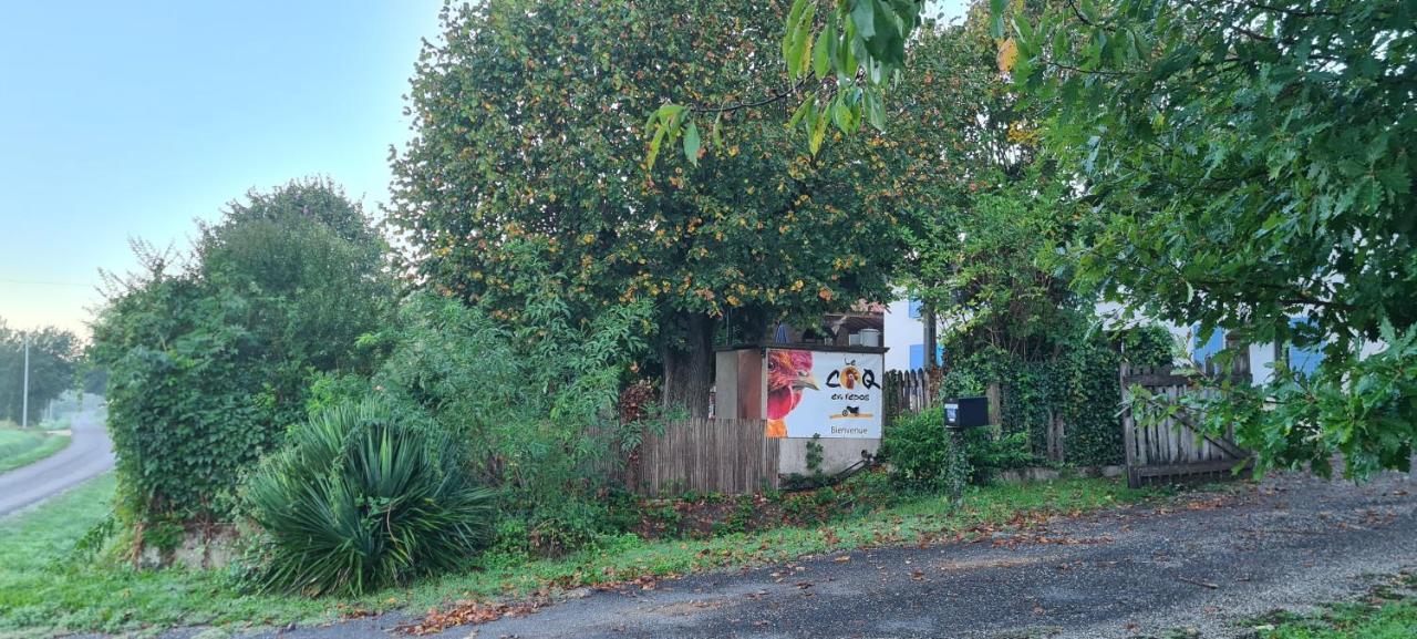 Le Coq En Repos Bed & Breakfast Saint-Sylvestre-sur-Lot ภายนอก รูปภาพ
