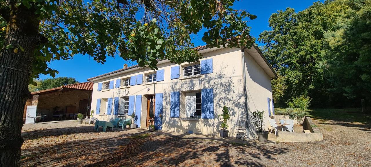 Le Coq En Repos Bed & Breakfast Saint-Sylvestre-sur-Lot ภายนอก รูปภาพ