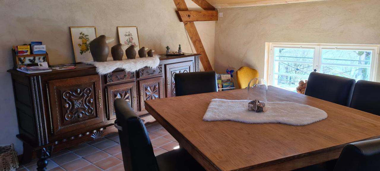 Le Coq En Repos Bed & Breakfast Saint-Sylvestre-sur-Lot ภายนอก รูปภาพ