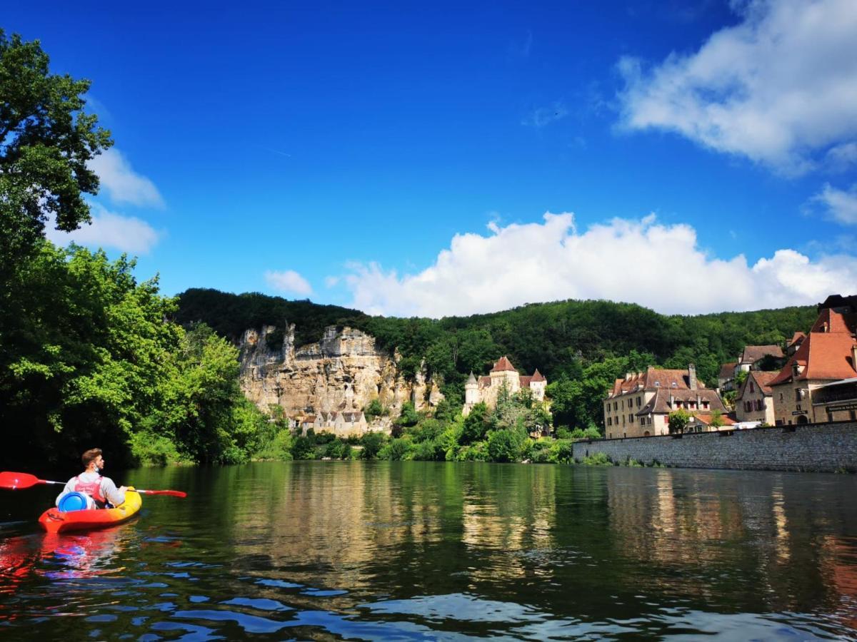 Le Coq En Repos Bed & Breakfast Saint-Sylvestre-sur-Lot ภายนอก รูปภาพ